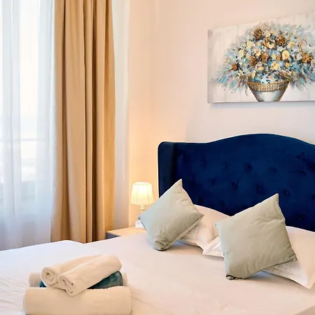 Summerland La Mare * ママイア