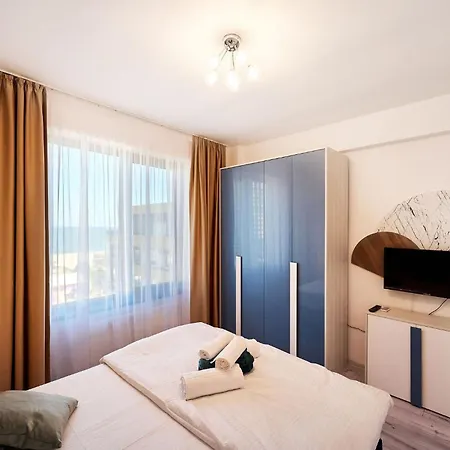 Summerland La Mare Mamaia