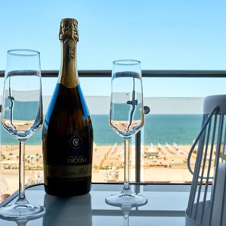 Summerland La Mare Mamaia